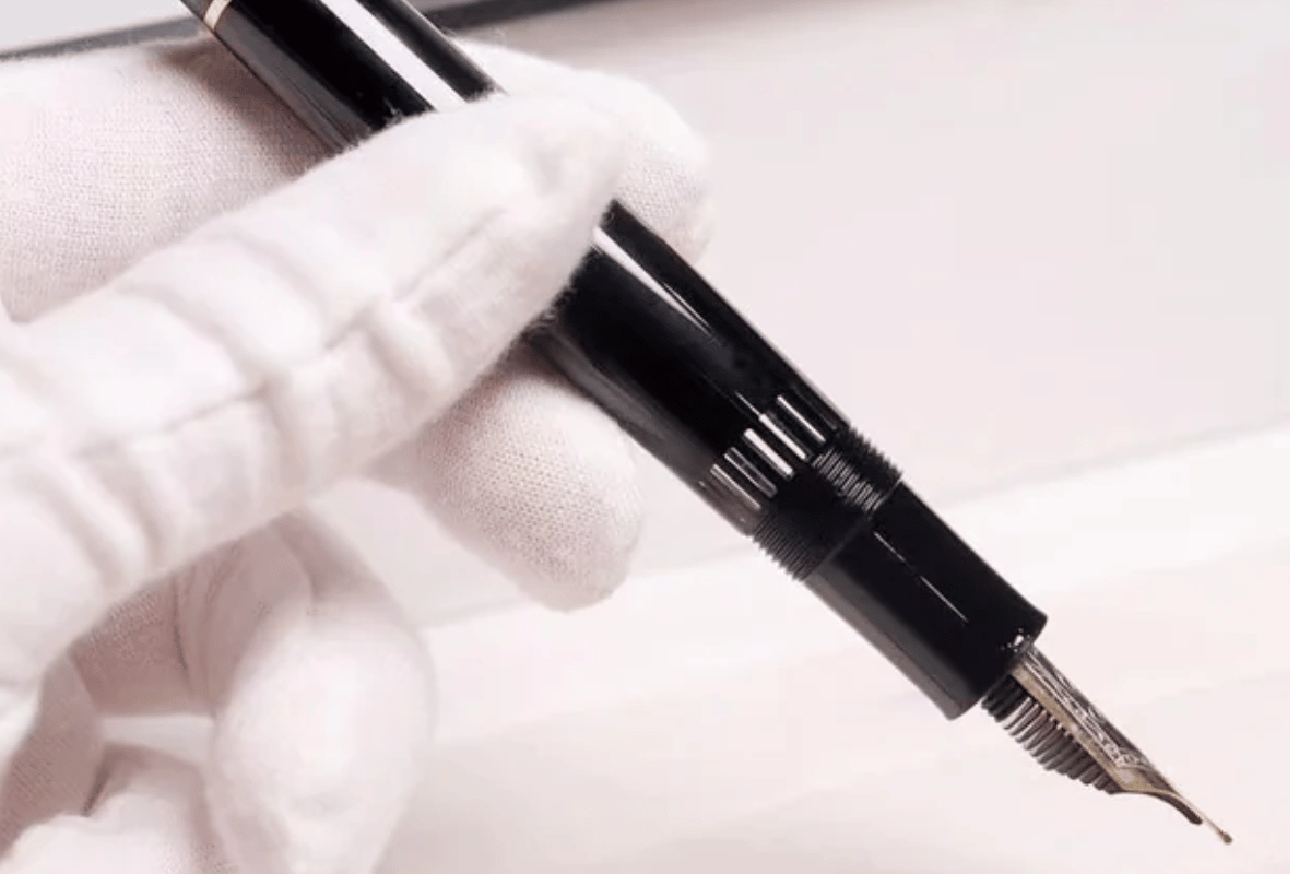 Refined Writing: Exploring the World of Montblanc Replica Ballpoint